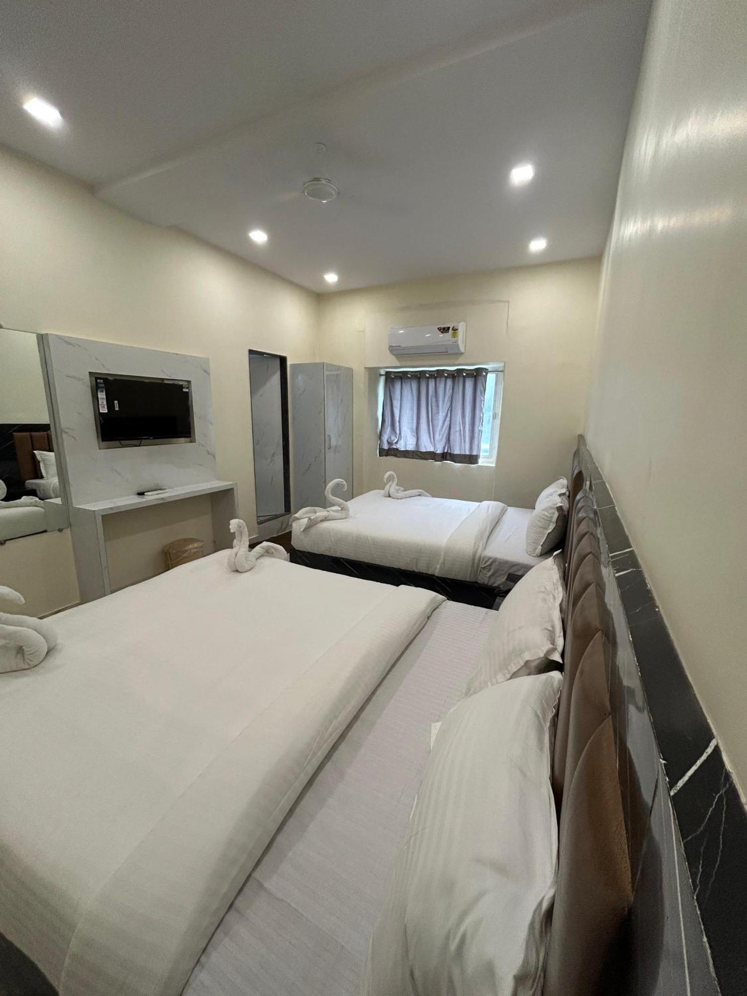 Hotel Rinza Residency Βομβάη Εξωτερικό φωτογραφία
