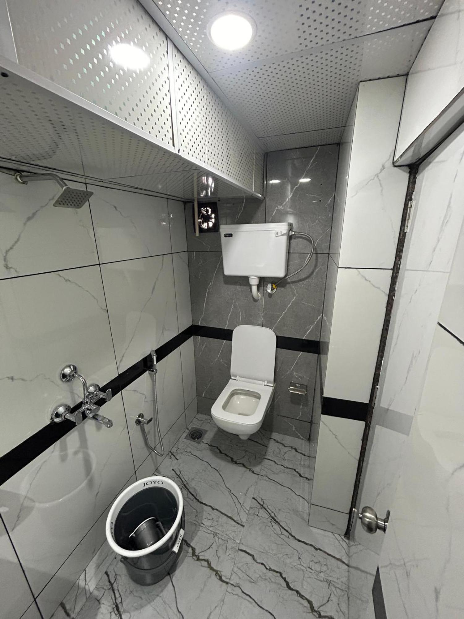Hotel Rinza Residency Βομβάη Εξωτερικό φωτογραφία