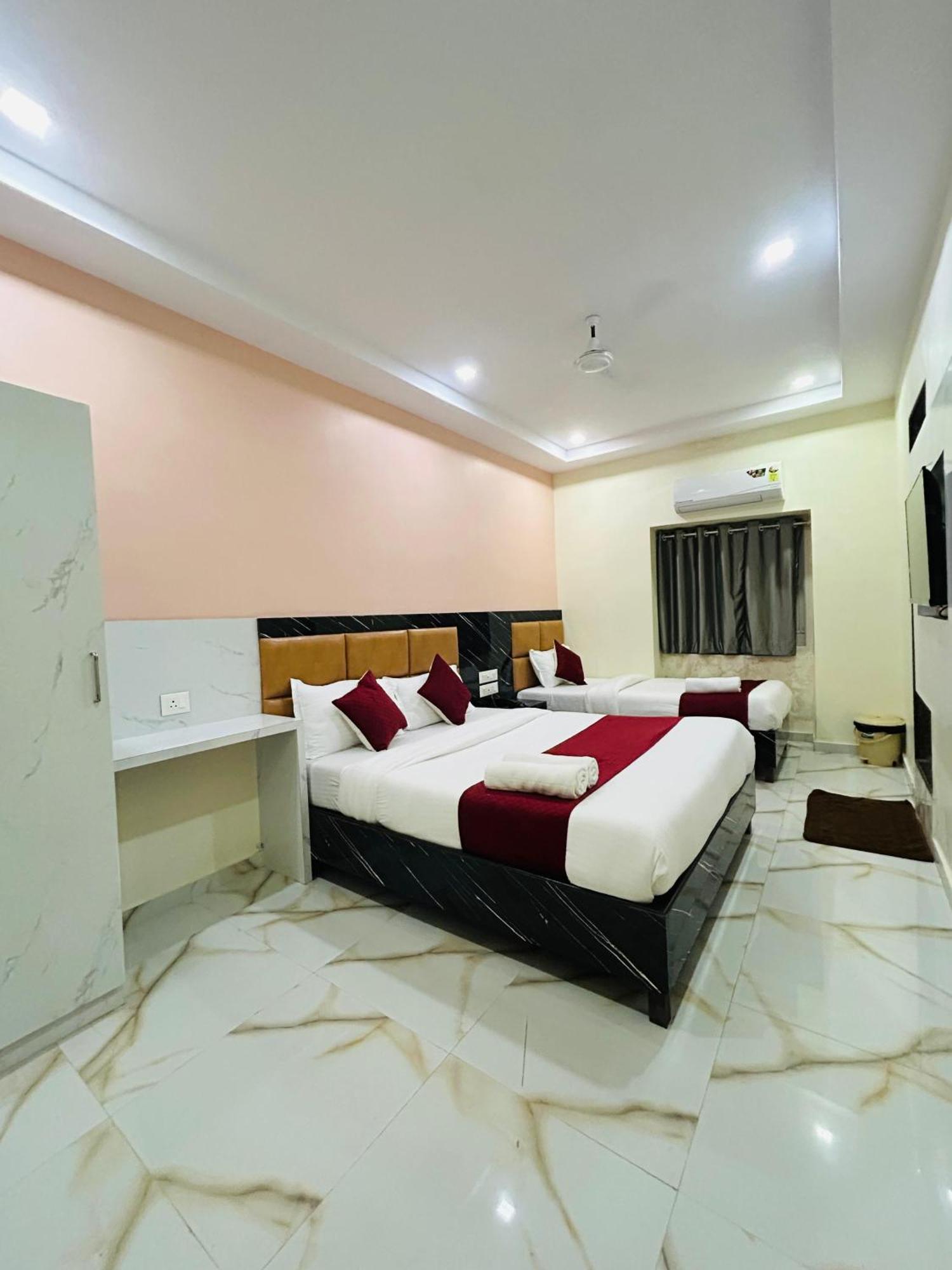 Hotel Rinza Residency Βομβάη Εξωτερικό φωτογραφία